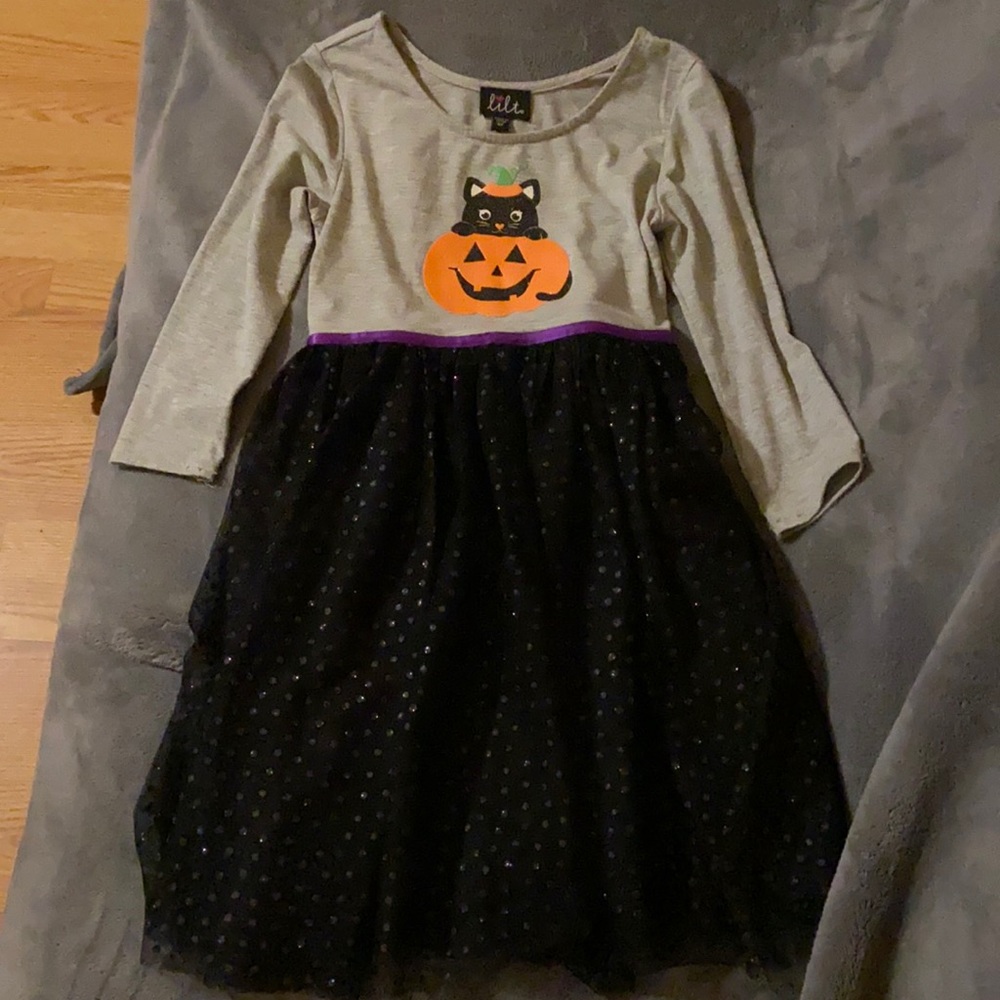 Girls Size 6x Cat Halloween tulle dress😺🎃